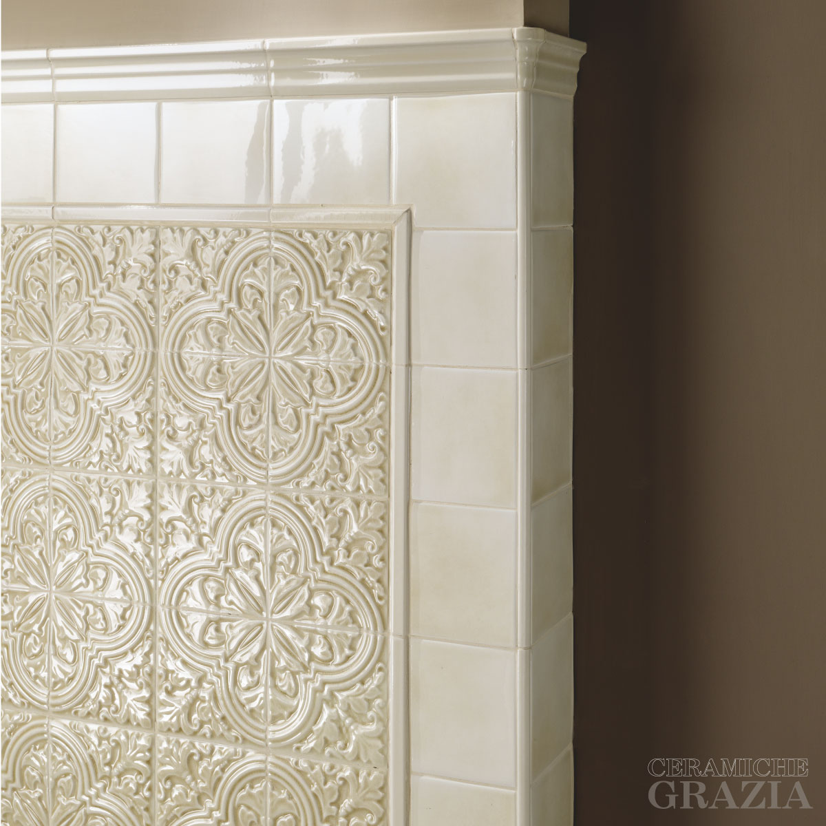 �j���u����j-���Ū�